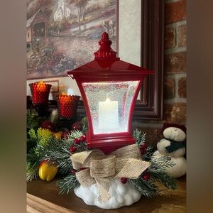 ❤️Merry Christmas Red Candlelight Snow Globe Musical Lantern